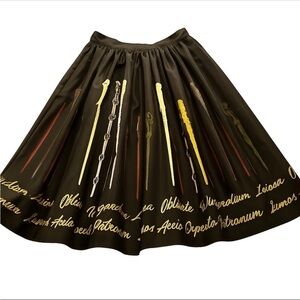 Unique vintage Harry Potter Wands and spells swing skirt large. (SEE DETAILS)